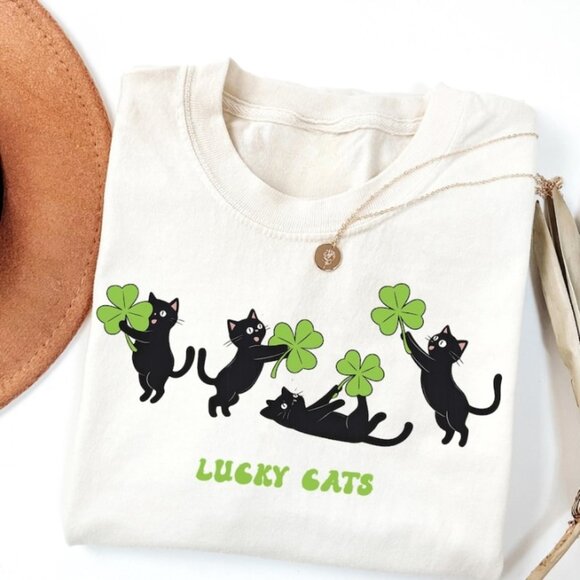 St Patricks Day Cat Lover T-shirt, Cat Saint Paddys Day T-shirt - Picture 1 of 3